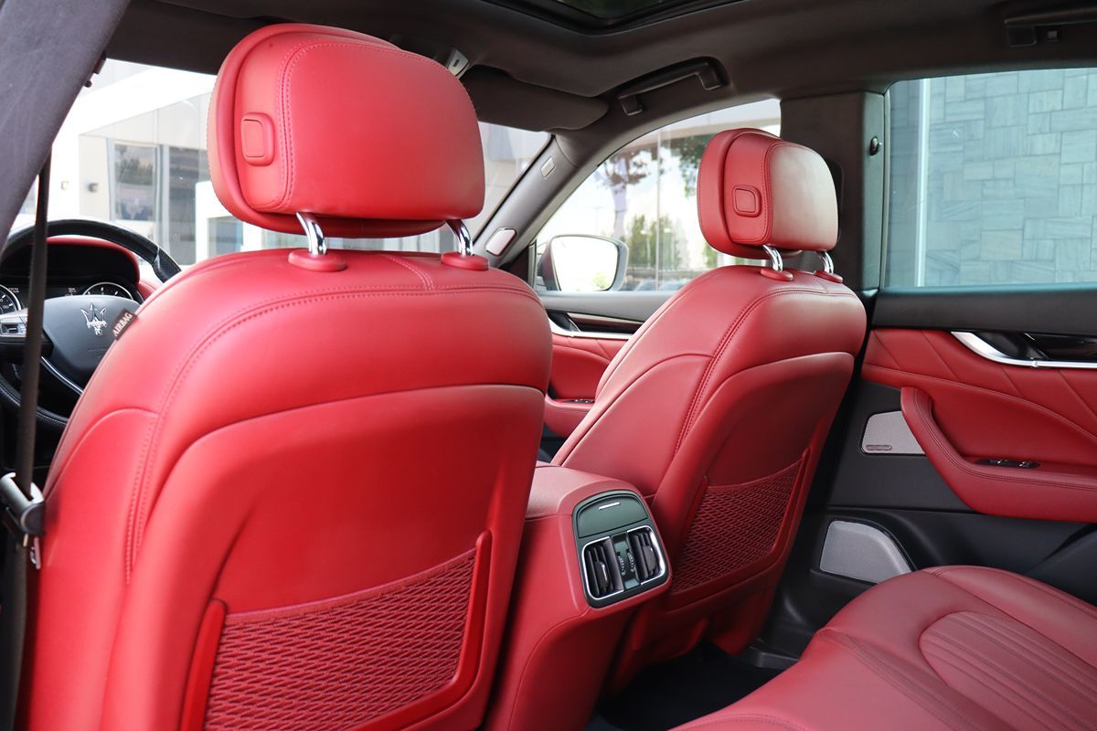 2022 Maserati Levante GT photo 32