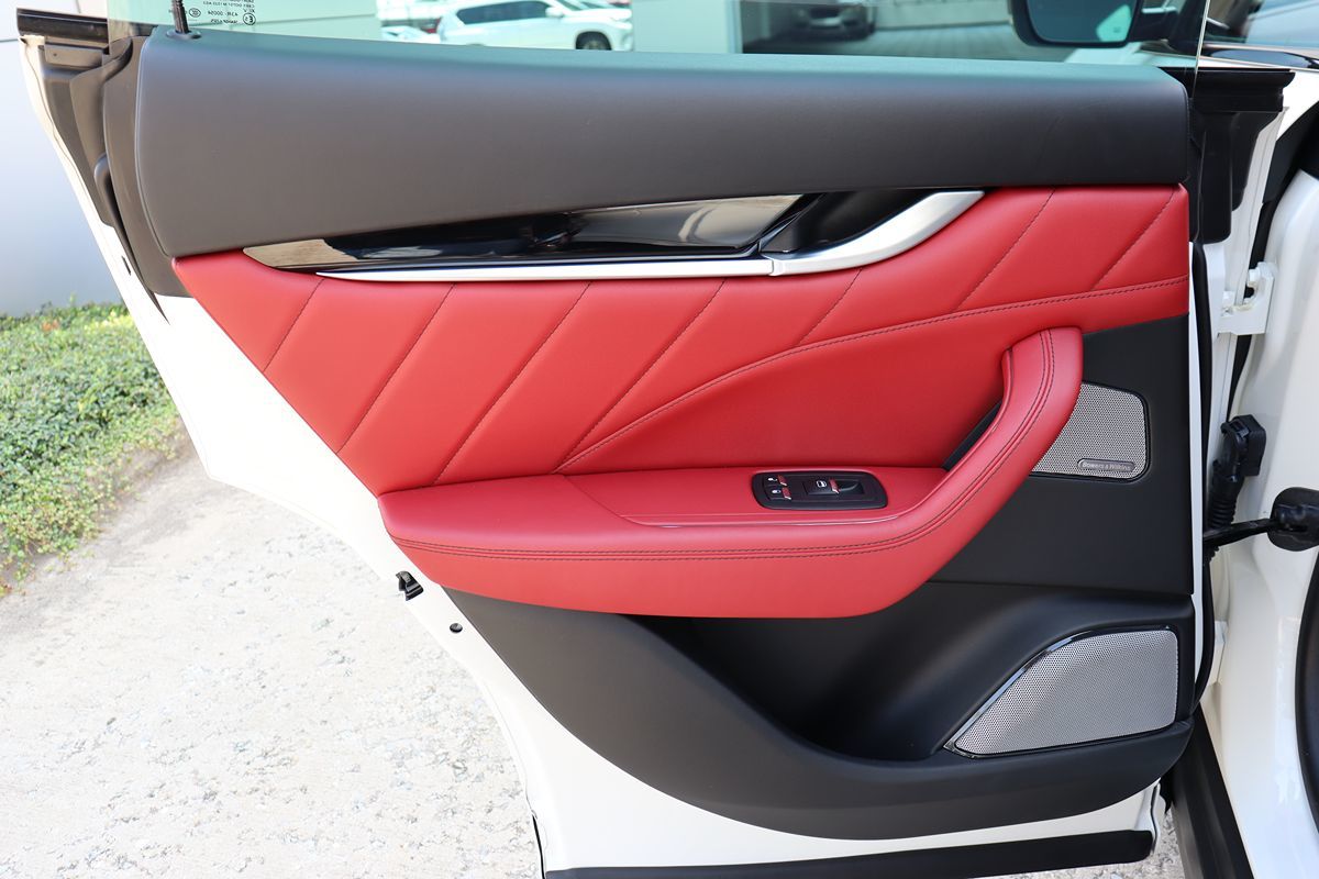 2022 Maserati Levante GT photo 42