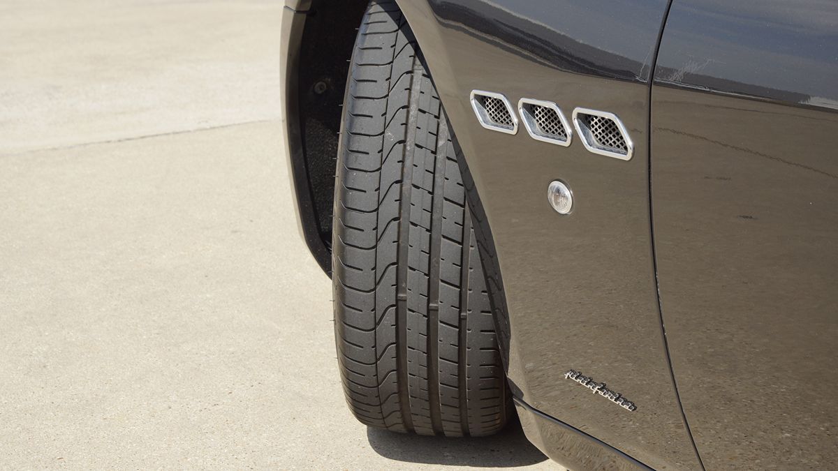 2015 Maserati Granturismo Sport photo 34