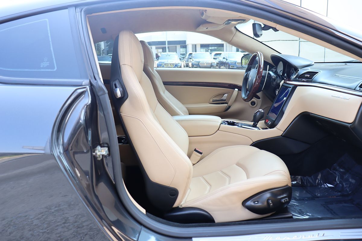 2015 Maserati Granturismo Sport photo 22