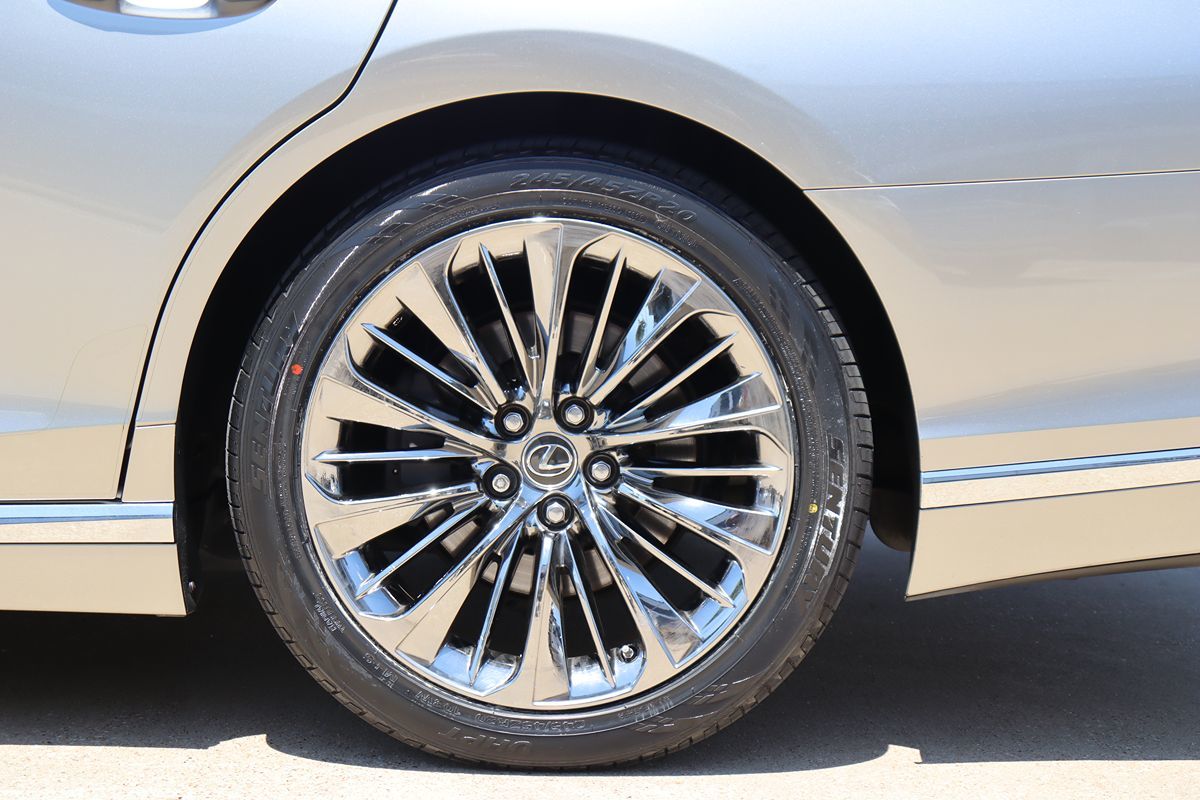 2018 Lexus LS Base - Photo 63