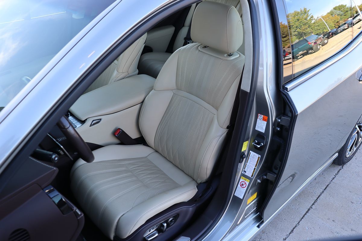 2018 Lexus LS Base - Photo 42