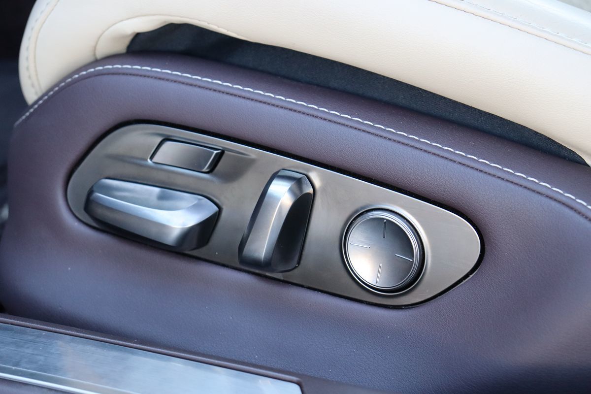 2018 Lexus LS Base - Photo 44
