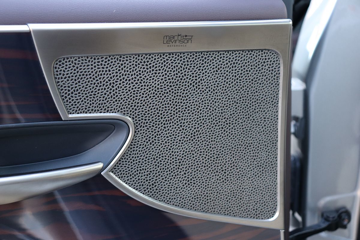 2018 Lexus LS Base - Photo 56
