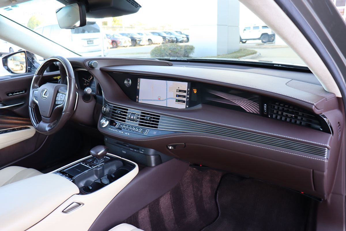 2018 Lexus LS Base - Photo 14