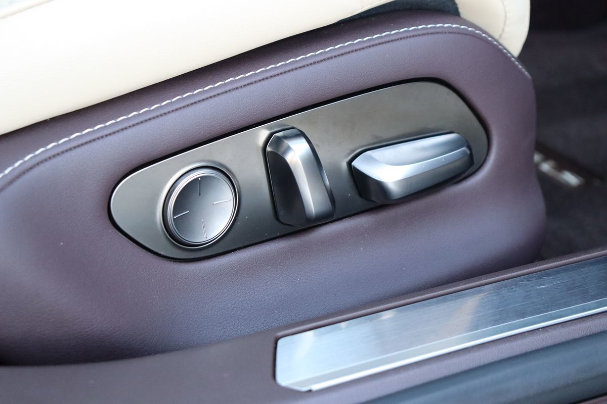 2018 Lexus LS Base - Photo 43