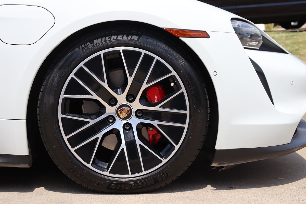 2020 Porsche Taycan 4S photo 50