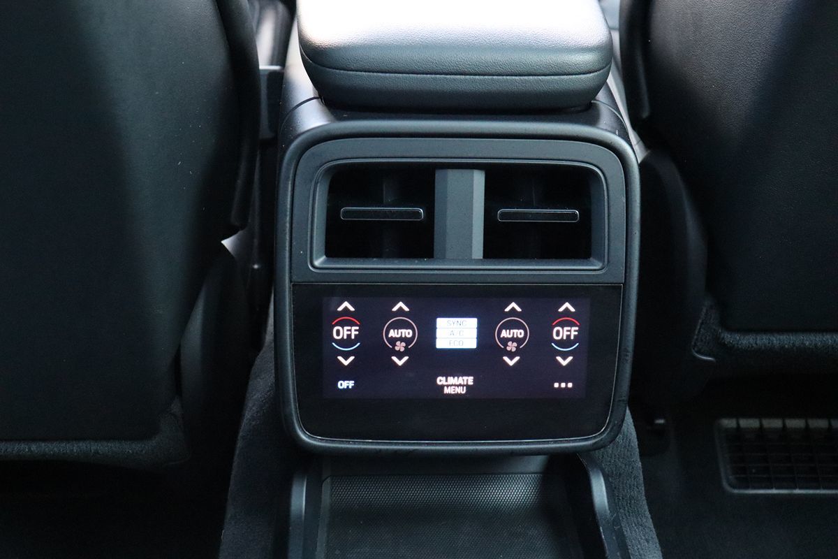 2020 Porsche Taycan 4S photo 32