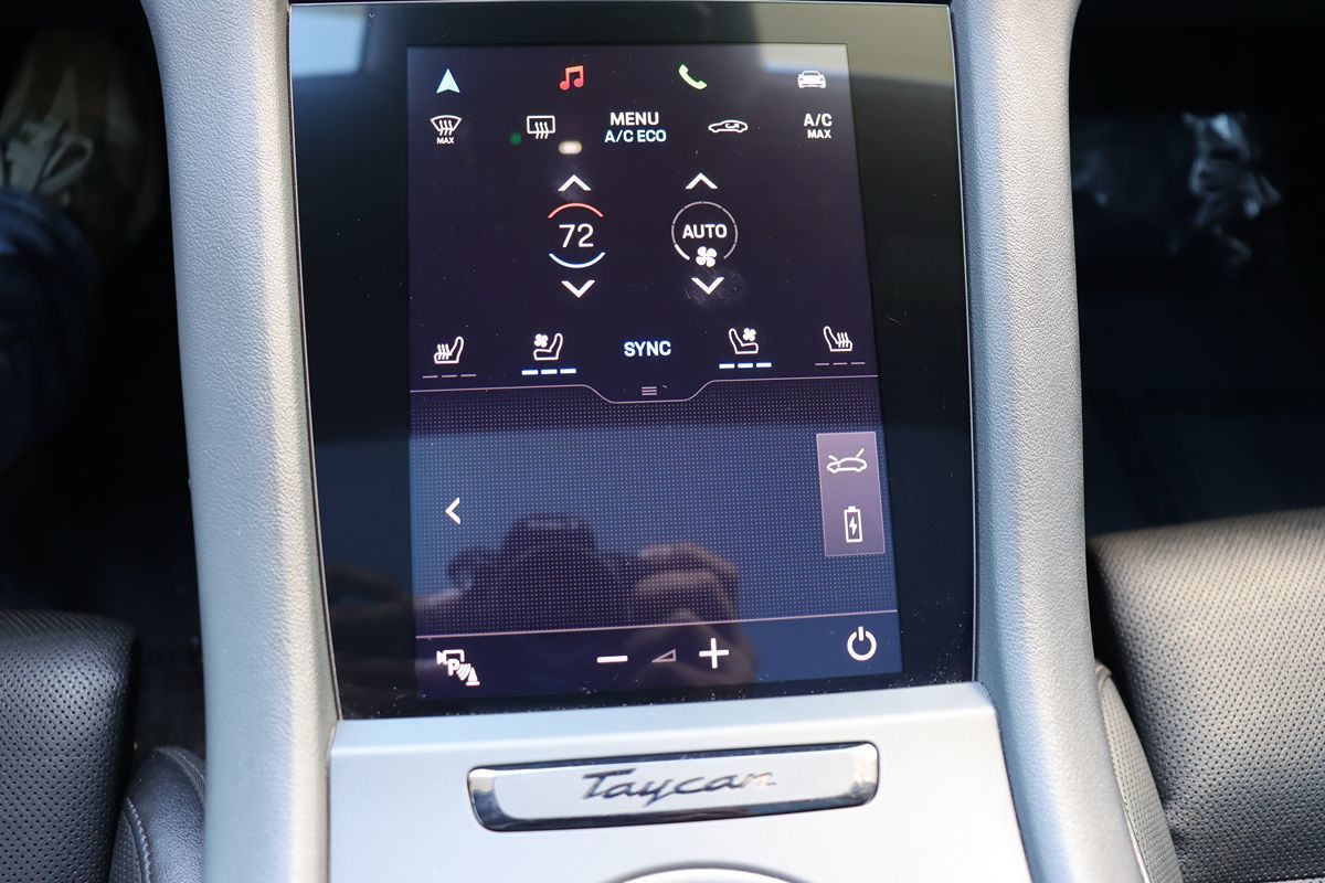 2020 Porsche Taycan 4S photo 30