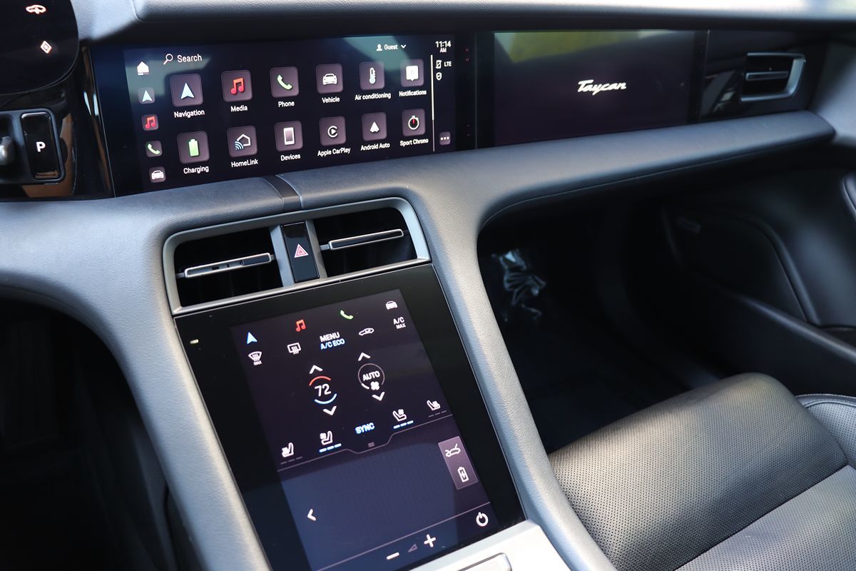 2020 Porsche Taycan 4S photo 31