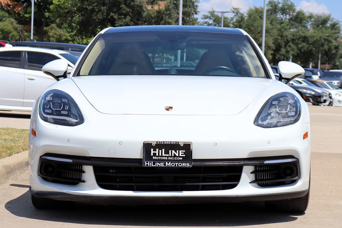 2018 Porsche Panamera 4S photo 2