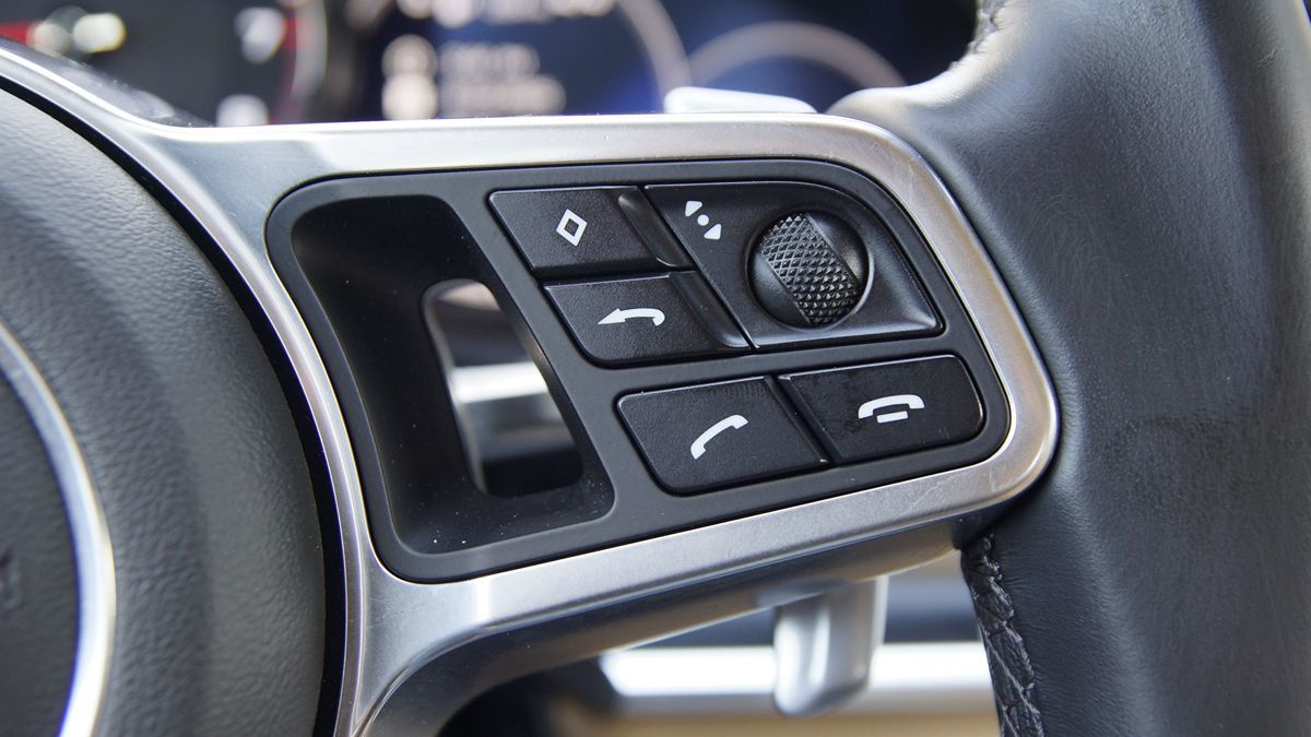 2018 Porsche Panamera 4S photo 22