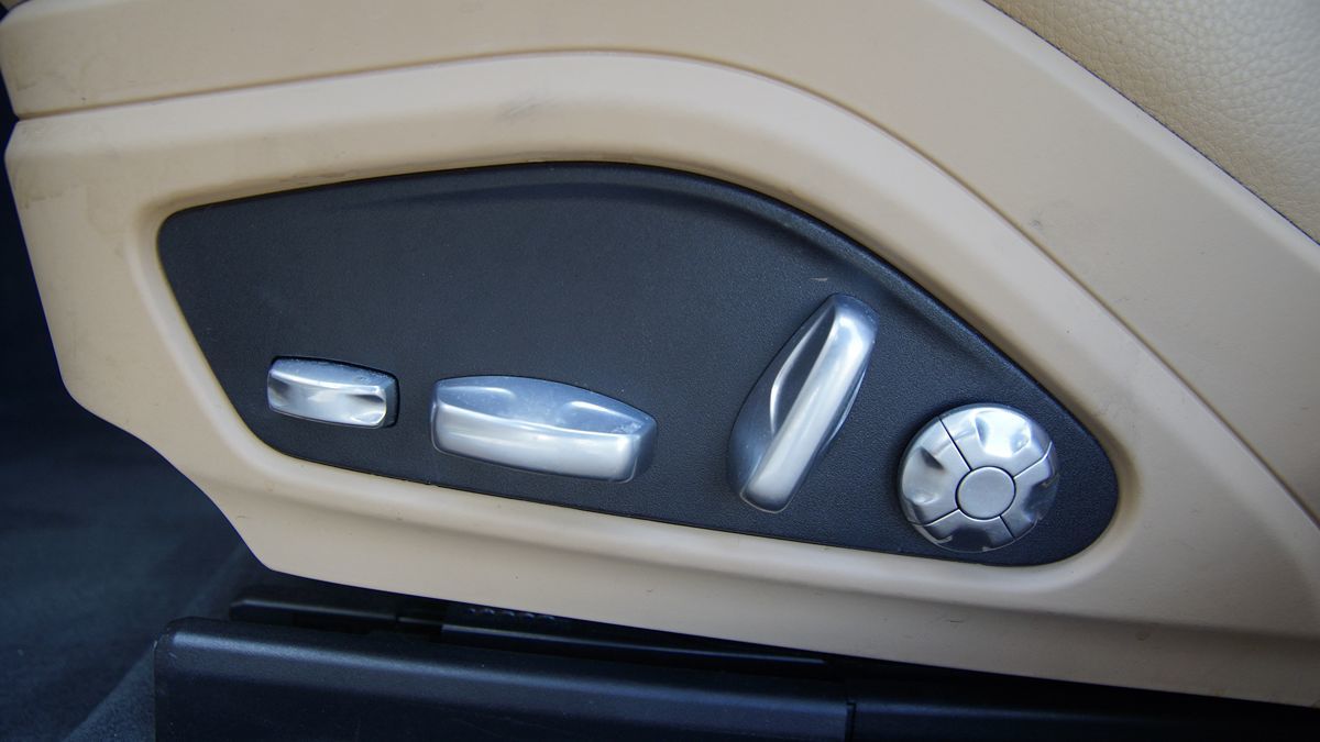 2018 Porsche Panamera 4S photo 36