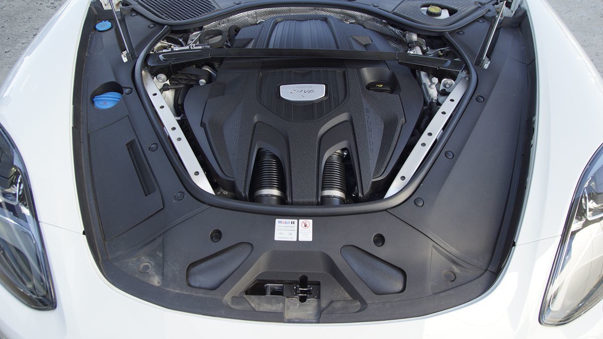 2018 Porsche Panamera 4S photo 57