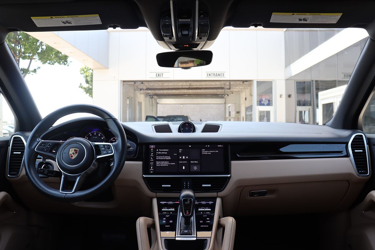 2019 Porsche Cayenne photo 13