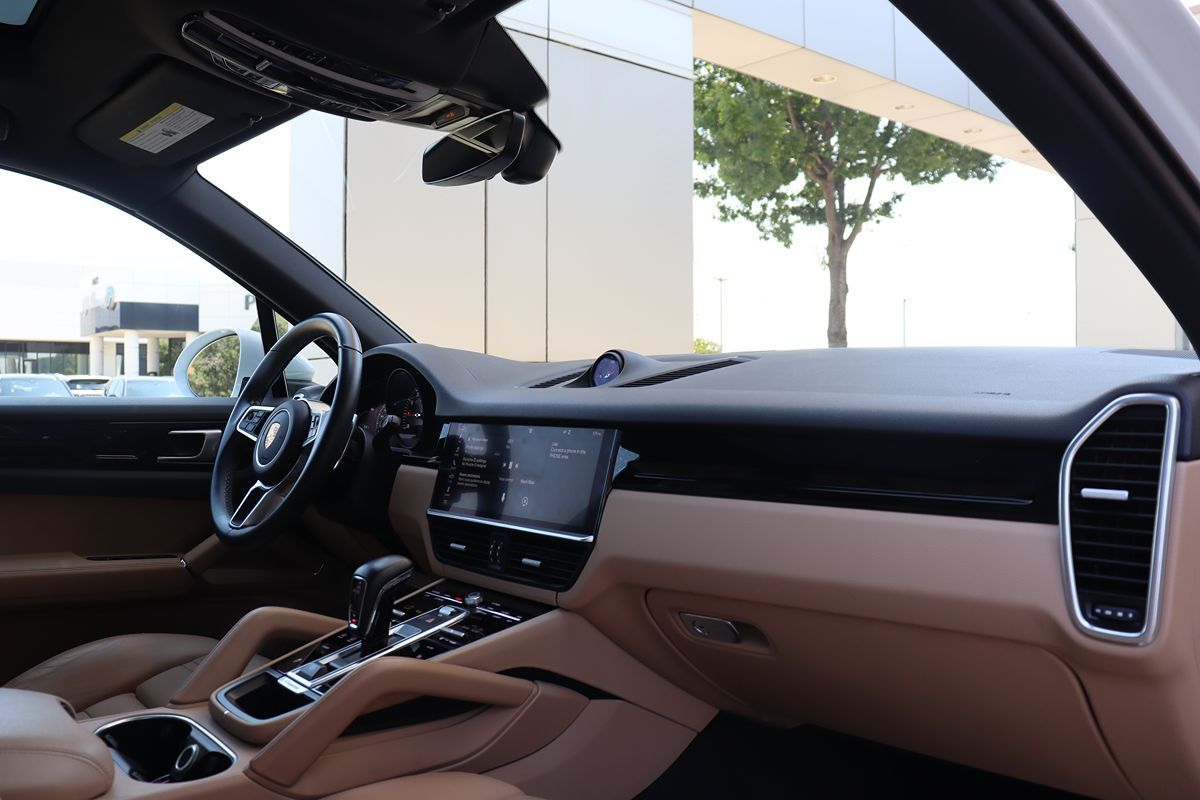 2019 Porsche Cayenne photo 15
