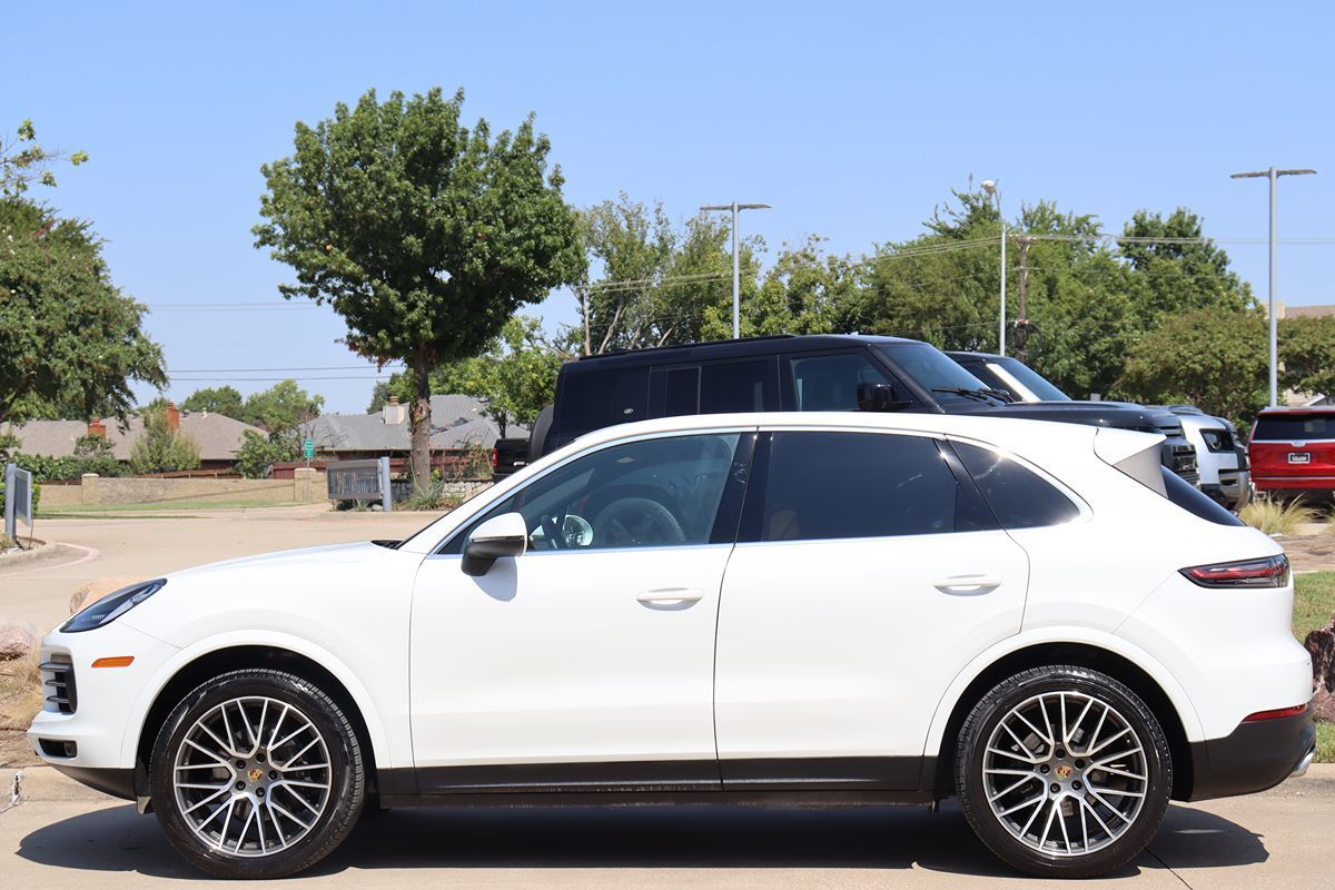 2019 Porsche Cayenne photo 5
