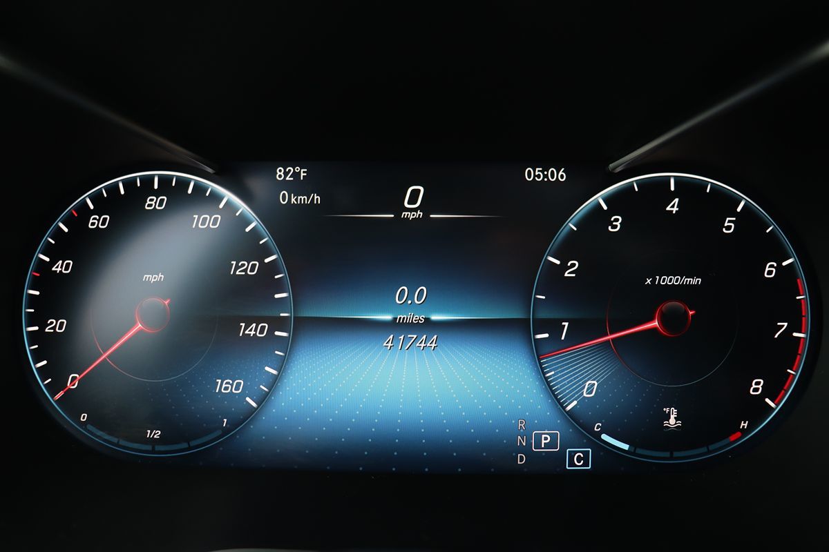 2022 Mercedes Benz GLC 300 AMG photo 17