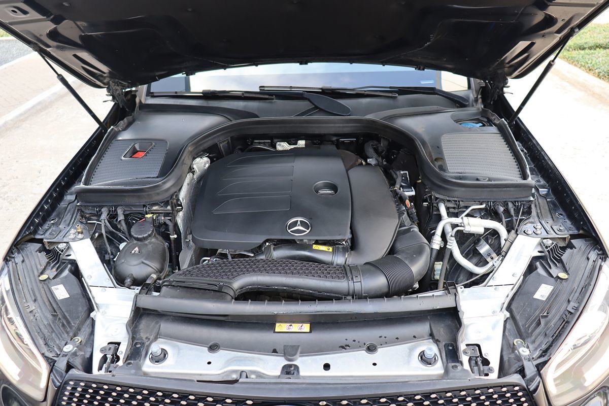 2022 Mercedes Benz GLC 300 AMG photo 38
