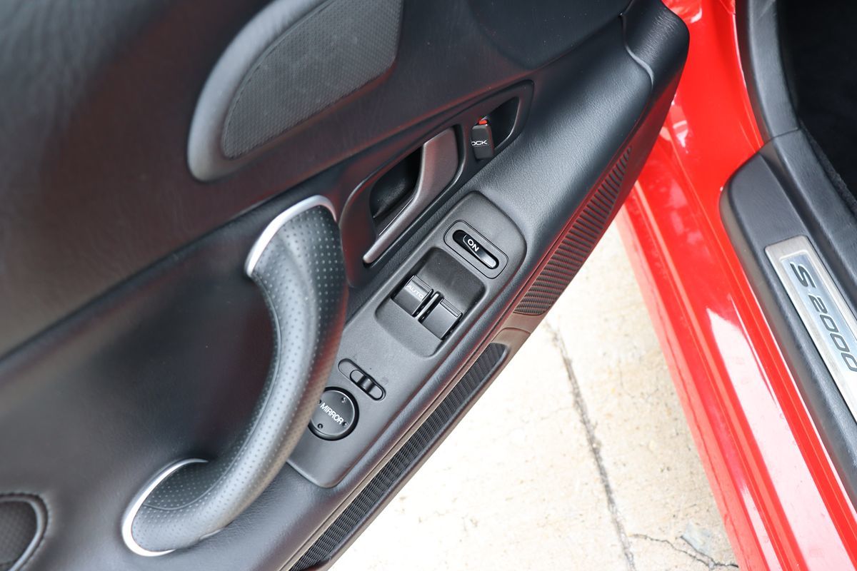 2007 Honda S2000 photo 27