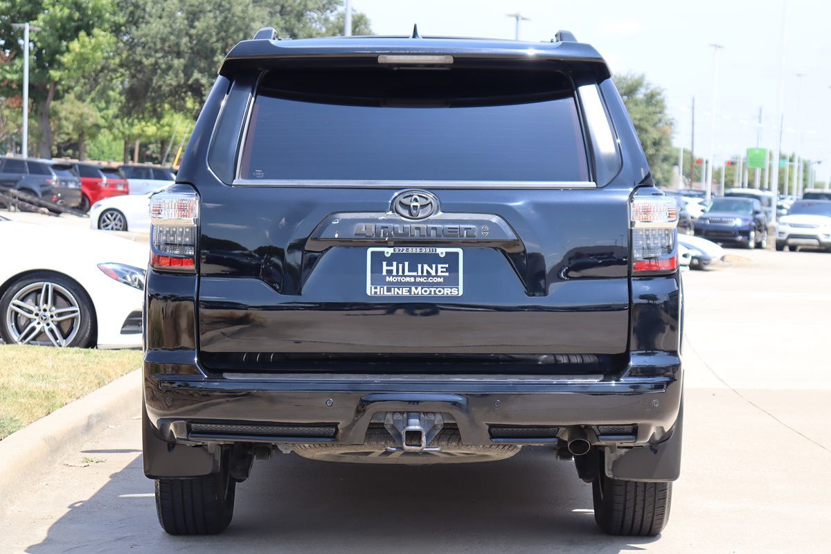 2020 Toyota 4Runner Limited photo 9