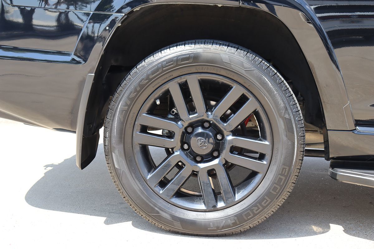 2020 Toyota 4Runner Limited photo 48