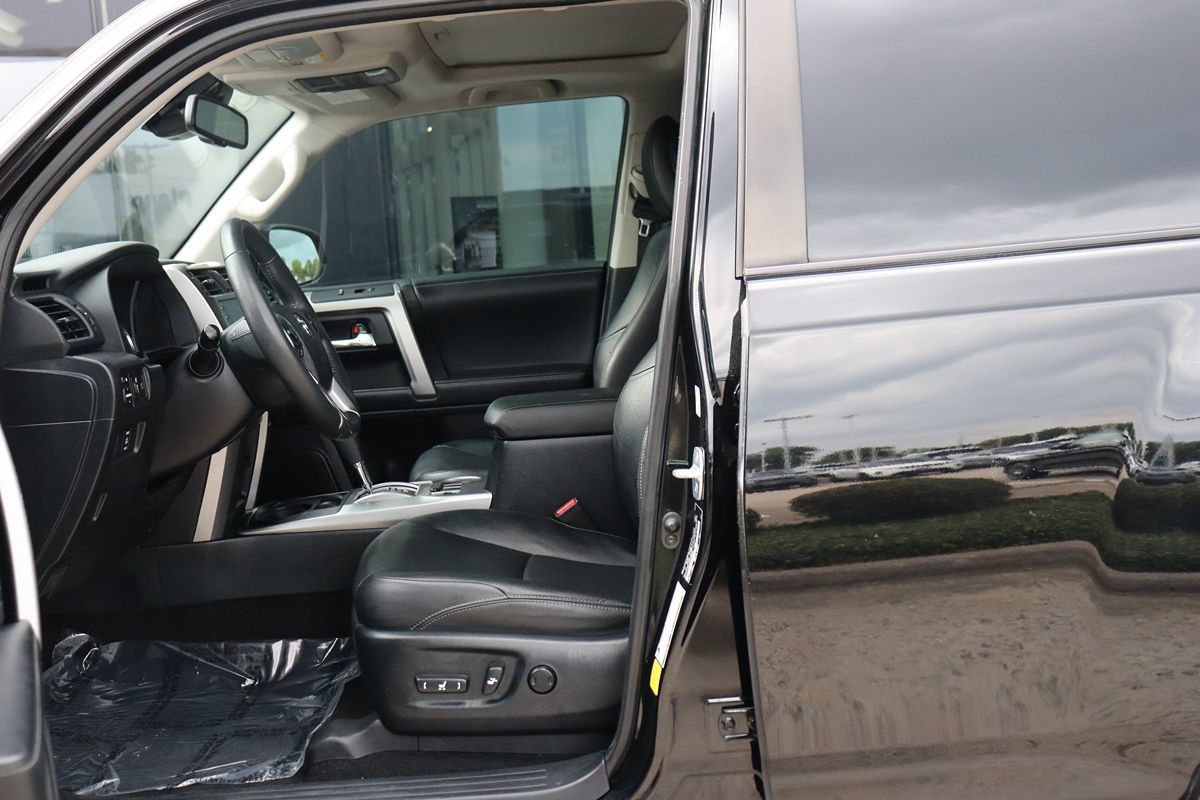 2020 Toyota 4Runner Limited photo 28