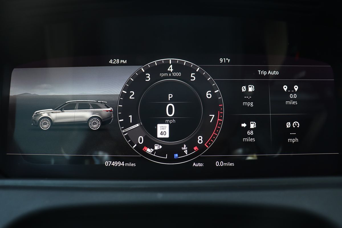 2018 Land Rover Range Rover Velar S photo 18