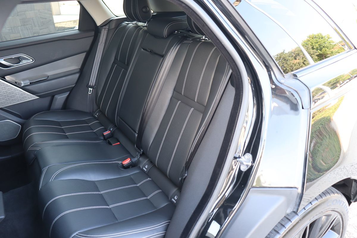 2018 Land Rover Range Rover Velar S photo 37