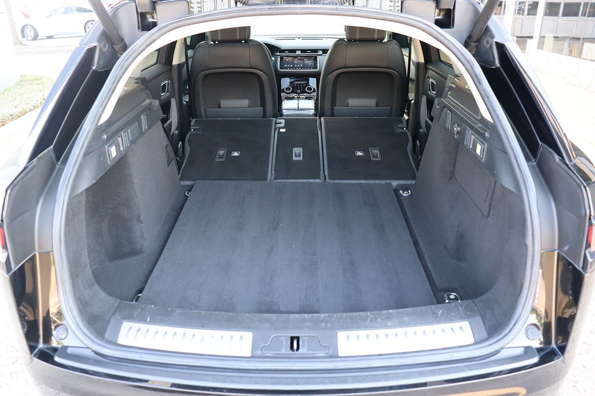 2018 Land Rover Range Rover Velar S photo 38