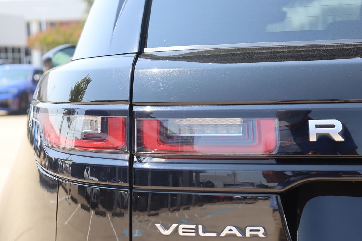 2018 Land Rover Range Rover Velar S photo 11