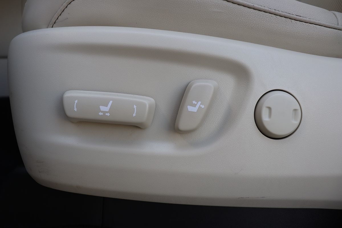 2021 Lexus GX 460 Premium photo 30