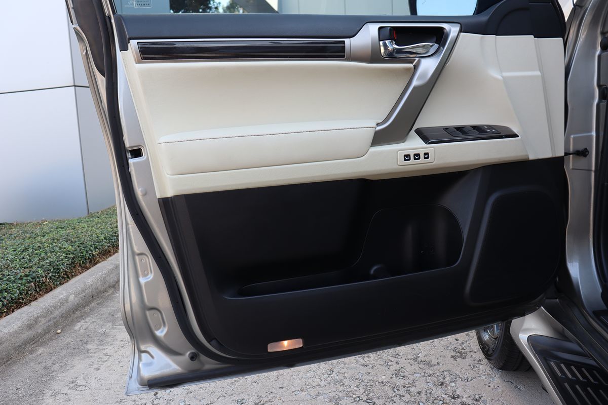 2021 Lexus GX 460 Premium photo 41