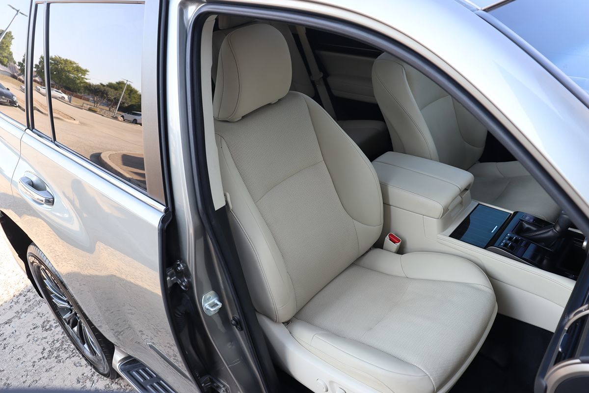 2021 Lexus GX 460 Premium photo 27
