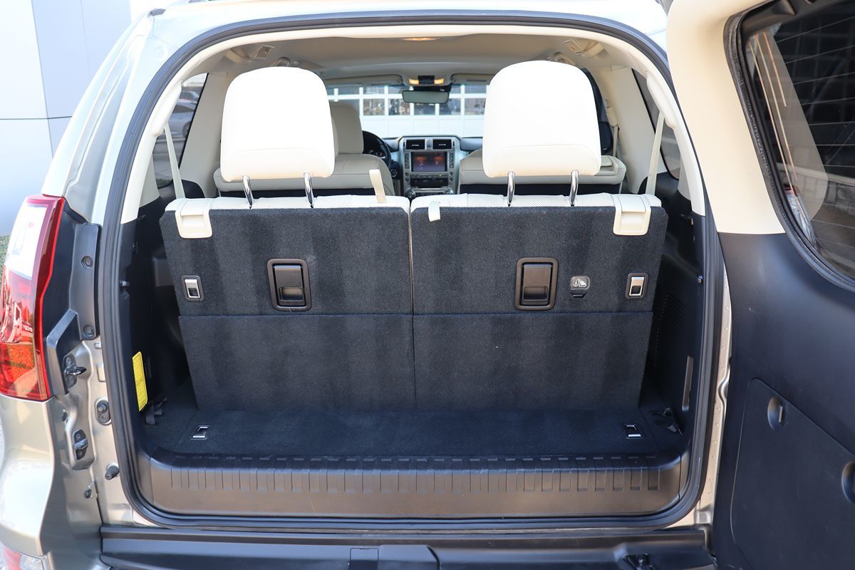 2021 Lexus GX 460 Premium photo 37