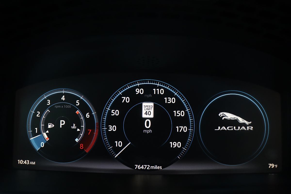 2018 Jaguar XJ XJL Supercharged photo 17