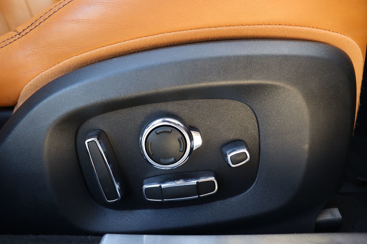 2018 Jaguar XJ XJL Supercharged photo 30