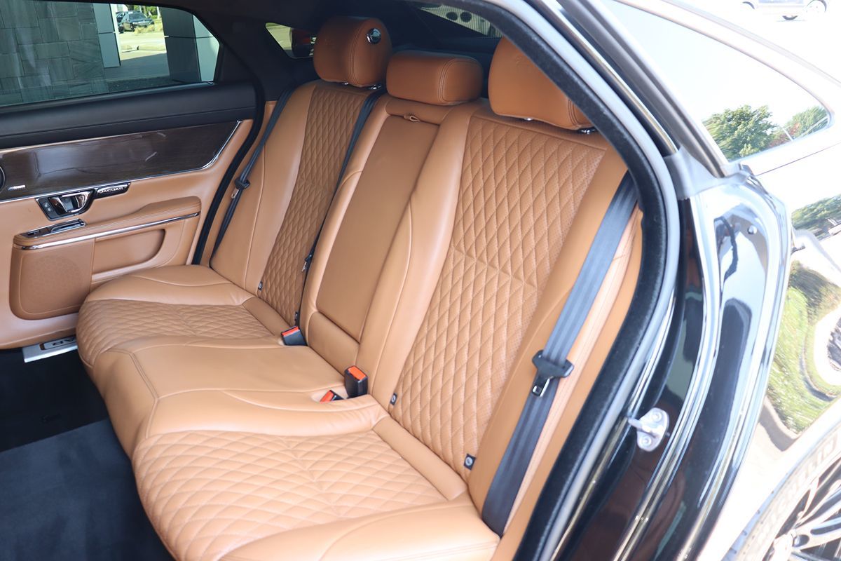 2018 Jaguar XJ XJL Supercharged photo 38