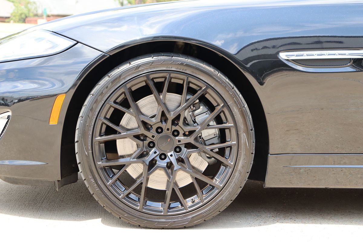 2013 Jaguar XK XKR photo 37