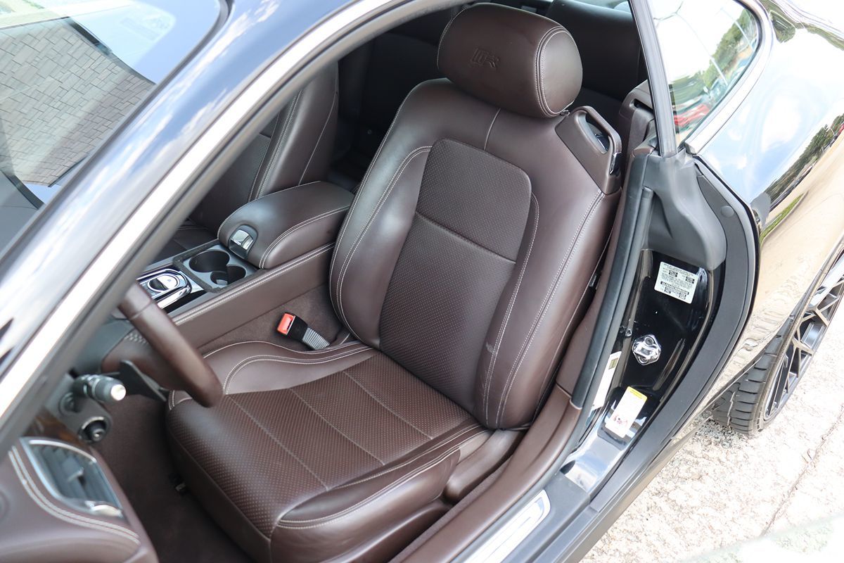 2013 Jaguar XK XKR photo 25