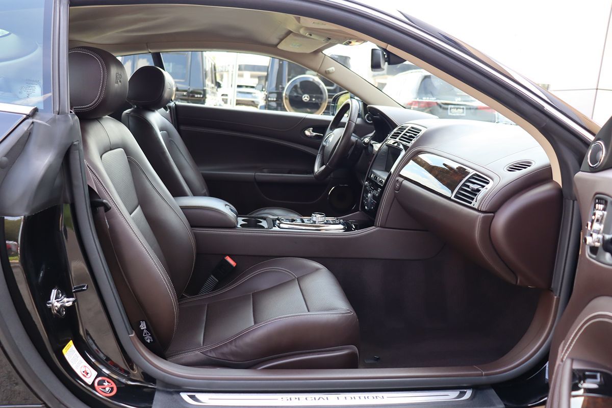 2013 Jaguar XK XKR photo 22