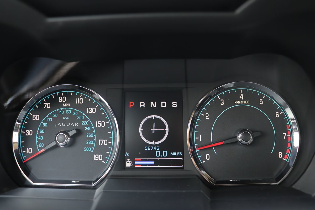 2013 Jaguar XK XKR photo 15
