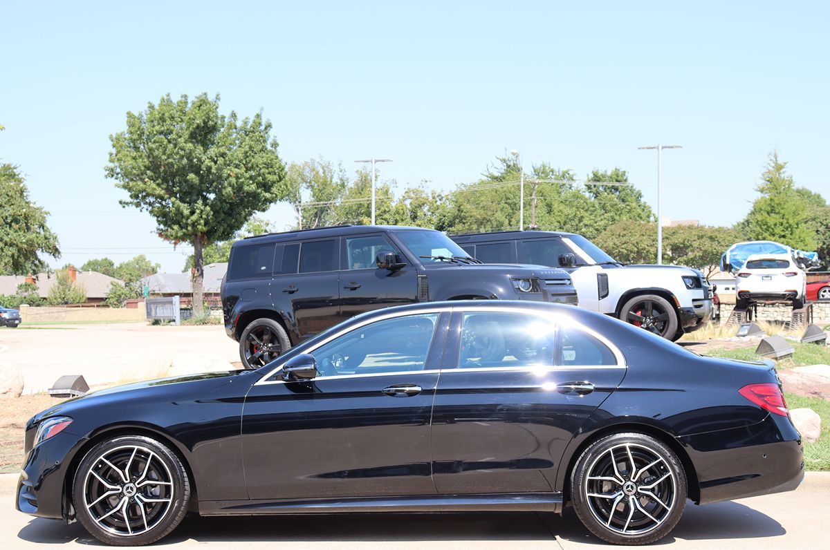 2019 Mercedes Benz E 300 Sedan photo 7
