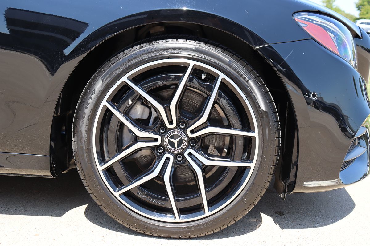 2019 Mercedes Benz E 300 Sedan photo 50