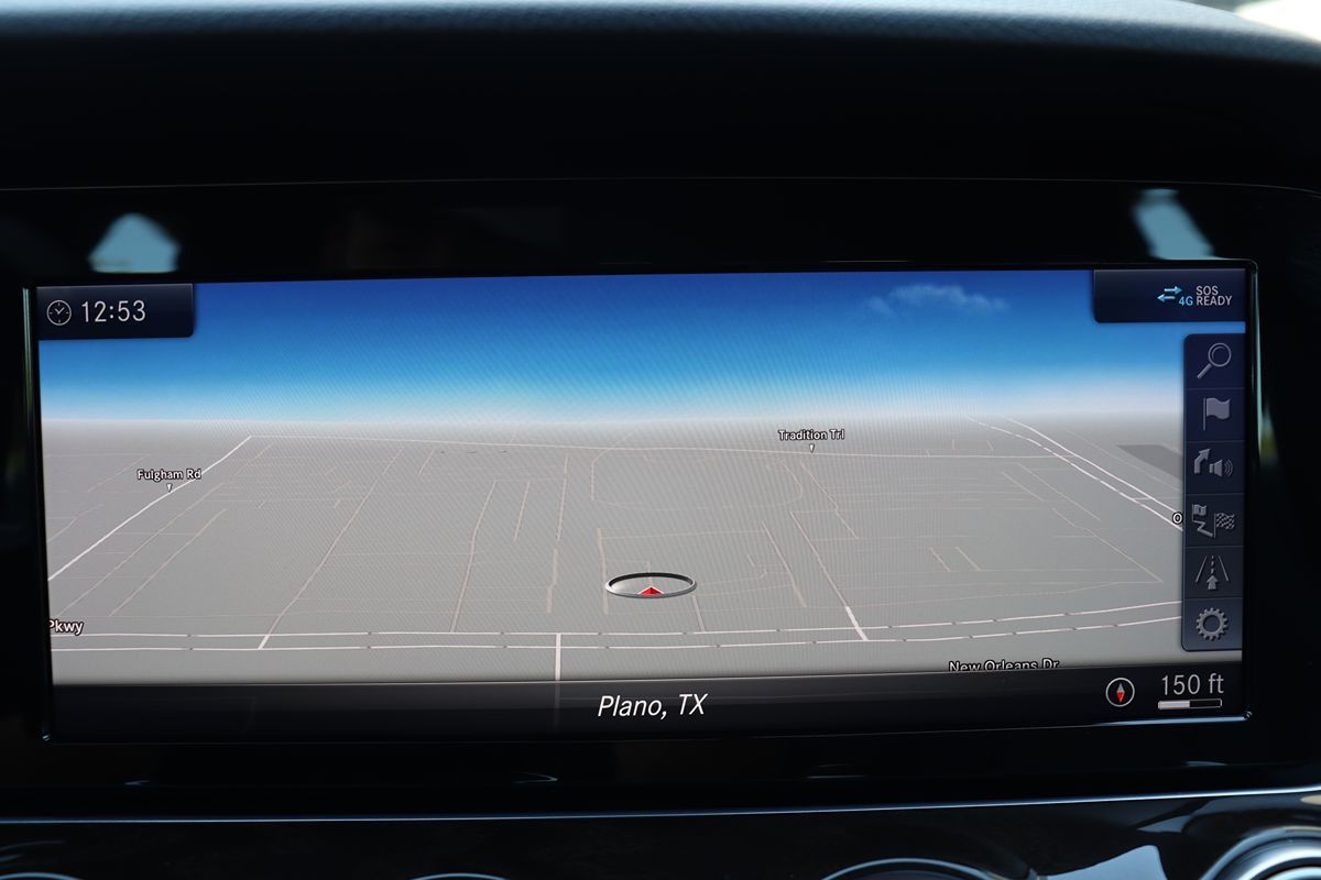 2019 Mercedes Benz E 300 Sedan photo 21