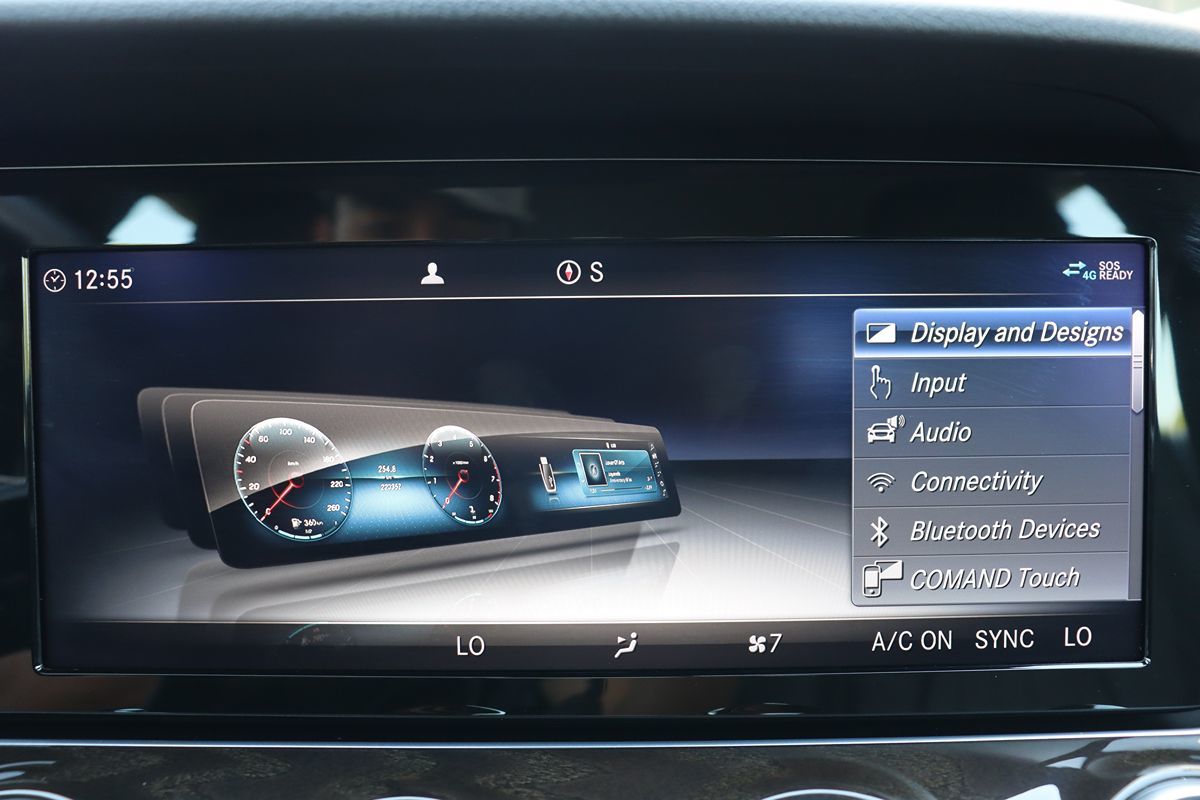 2019 Mercedes Benz E 300 Sedan photo 20
