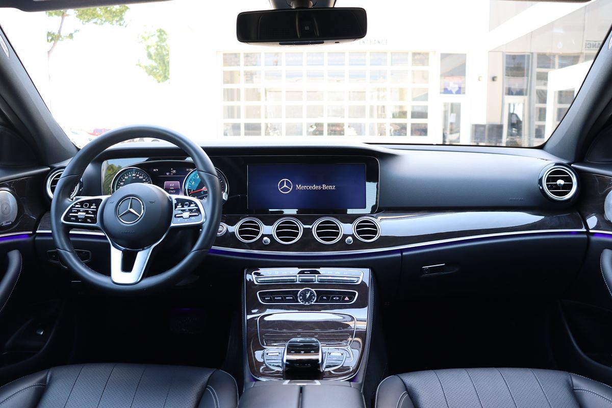 2019 Mercedes Benz E 300 Sedan photo 13