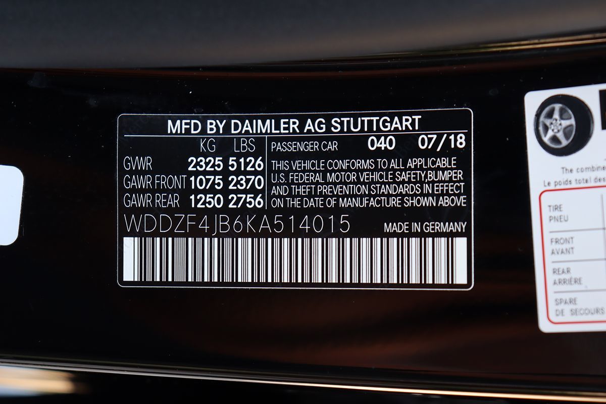 2019 Mercedes Benz E 300 Sedan photo 53