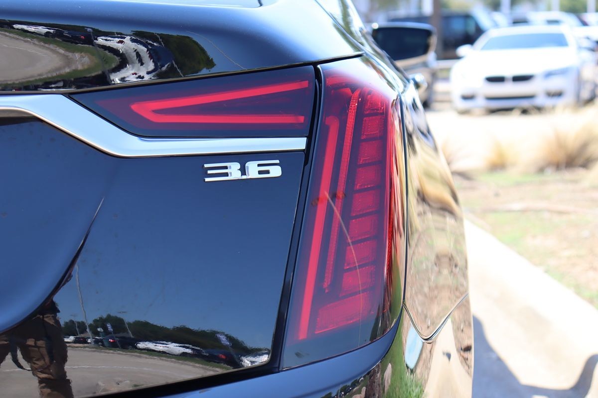 2019 Cadillac CT6 Luxury photo 12