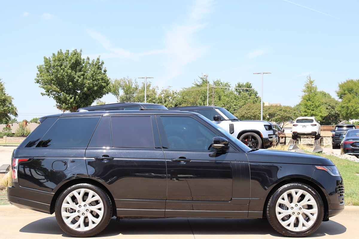 2018 Land Rover Range Rover HSE photo 6